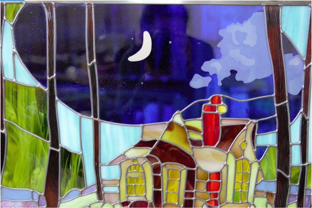 Fantasyhouse moon bigm art glass tacoma 1