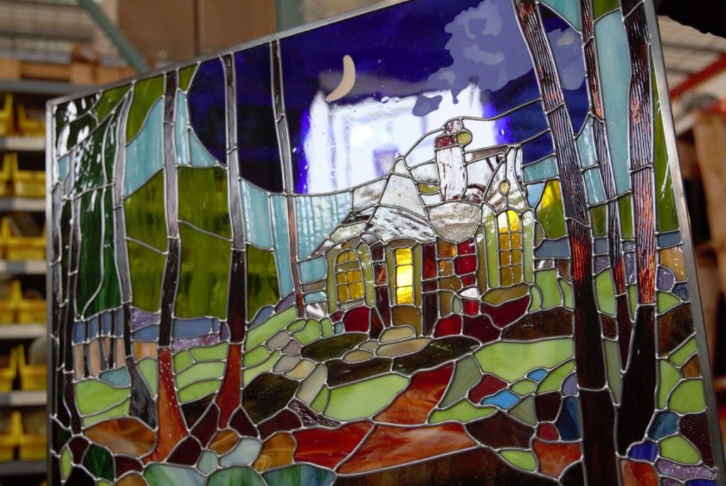 Fantasyhouse moon bigm art glass tacoma 5